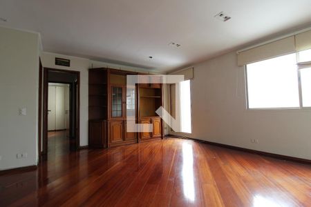 Sala de apartamento à venda com 2 quartos, 82m² em Moema, São Paulo
