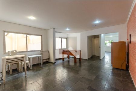 Apartamento para alugar com 56m², 2 quartos e 1 vagaÁrea comum - Salão de Festas