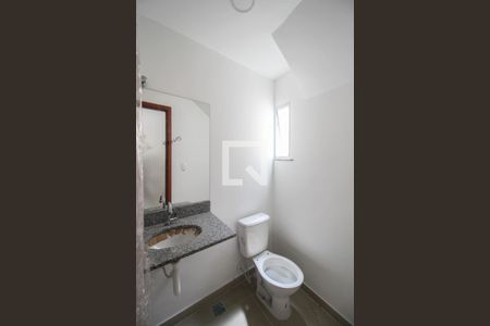 Lavabo de casa de condomínio para alugar com 2 quartos, 53m² em Olinda, Nilópolis