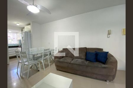 Sala de apartamento para alugar com 3 quartos, 66m² em Igara, Canoas