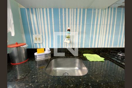 Apartamento para alugar com 66m², 3 quartos e 1 vagaCozinha 