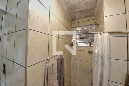 Banheiro de apartamento para alugar com 2 quartos, 55m² em Fazenda da Juta, São Paulo
