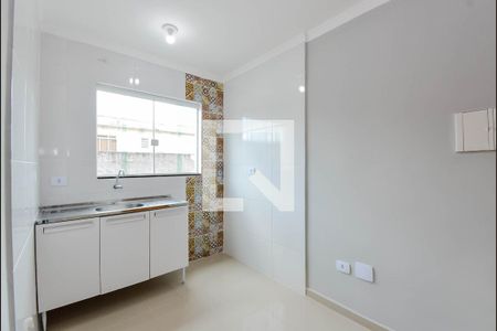 Sala/Cozinha de kitnet/studio para alugar com 1 quarto, 23m² em Jardim Santa Vicência, Guarulhos