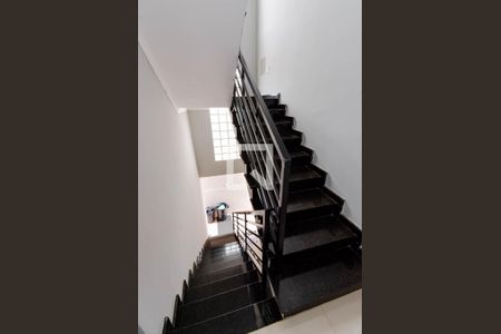 Hall de Entrada de kitnet/studio para alugar com 1 quarto, 23m² em Jardim Santa Vicência, Guarulhos