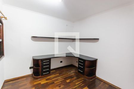Casa à venda com 200m², 3 quartos e 3 vagas Casa à venda com 200m², 3 quartos e 3 vagasQuarto