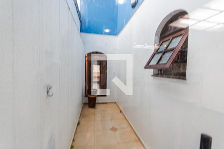Casa à venda com 200m², 3 quartos e 3 vagas Casa à venda com 200m², 3 quartos e 3 vagasJardim de Inverno