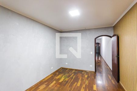 Casa à venda com 200m², 3 quartos e 3 vagas Casa à venda com 200m², 3 quartos e 3 vagasSuíte