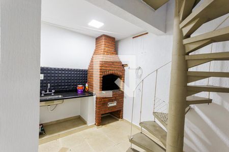 Casa à venda com 200m², 3 quartos e 3 vagas Casa à venda com 200m², 3 quartos e 3 vagasQuintal