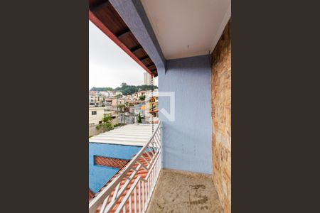 Casa à venda com 200m², 3 quartos e 3 vagas Casa à venda com 200m², 3 quartos e 3 vagasVaranda da Suíte 2
