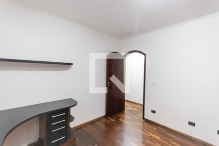 Casa à venda com 200m², 3 quartos e 3 vagas Casa à venda com 200m², 3 quartos e 3 vagasQuarto