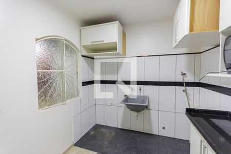 Casa à venda com 200m², 3 quartos e 3 vagas Casa à venda com 200m², 3 quartos e 3 vagasÁrea de Serviço