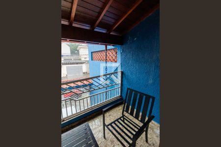 Casa à venda com 200m², 3 quartos e 3 vagas Casa à venda com 200m², 3 quartos e 3 vagasVaranda da Sala