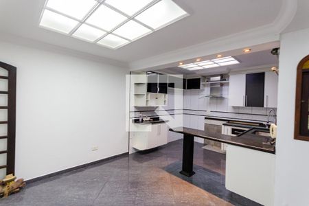 Casa à venda com 200m², 3 quartos e 3 vagas Casa à venda com 200m², 3 quartos e 3 vagasCozinha