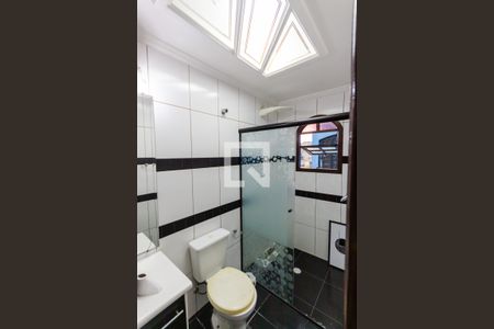 Casa à venda com 200m², 3 quartos e 3 vagas Casa à venda com 200m², 3 quartos e 3 vagasBanheiro da Suíte