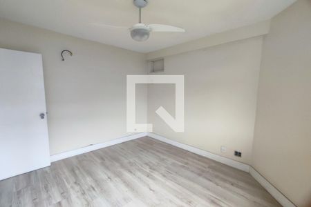 Apartamento à venda com 86m², 3 quartos e 1 vagaQuarto 1