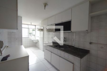 Apartamento à venda com 86m², 3 quartos e 1 vagaCozinha e Área de Serviço