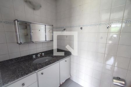 Apartamento à venda com 86m², 3 quartos e 1 vagaBanheiro da Suíte 1