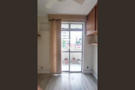 Apartamento à venda com 86m², 3 quartos e 1 vagaQuarto 2