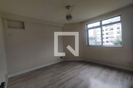 Apartamento à venda com 86m², 3 quartos e 1 vagaQuarto 1