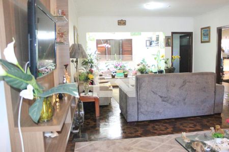 Sala de casa para alugar com 4 quartos, 360m² em Vila Galvão, Guarulhos