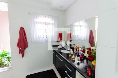 Casa à venda com 412m², 3 quartos e 3 vagasBanheiro Social 