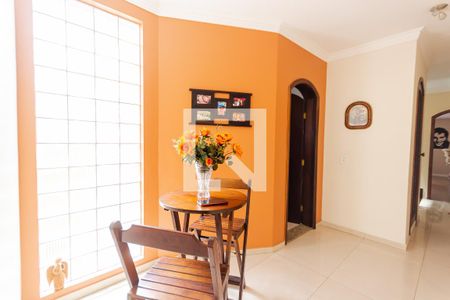 Casa à venda com 412m², 3 quartos e 3 vagasCorredor