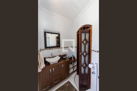 Casa à venda com 412m², 3 quartos e 3 vagasBanheiro da Suíte