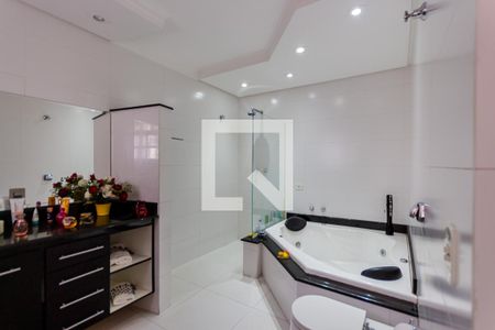 Casa à venda com 412m², 3 quartos e 3 vagasBanheiro Social 