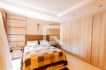 Casa à venda com 412m², 3 quartos e 3 vagasSuíte