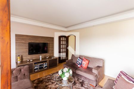 Casa à venda com 412m², 3 quartos e 3 vagasSala de TV