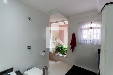 Casa à venda com 412m², 3 quartos e 3 vagasBanheiro Social 