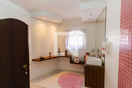 Casa à venda com 412m², 3 quartos e 3 vagasBanheiro Social 2