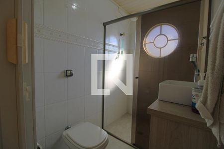 Banheiro da suíte de casa à venda com 5 quartos, 230m² em Veleiros, São Paulo