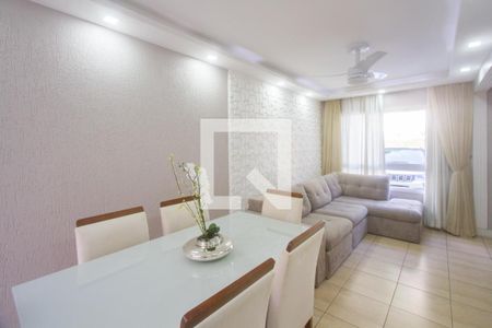 Sala de casa de condomínio para alugar com 3 quartos, 127m² em Jardim São Luís, São Paulo