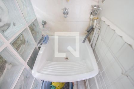 Casa de condomínio à venda com 127m², 3 quartos e 2 vagasTanque