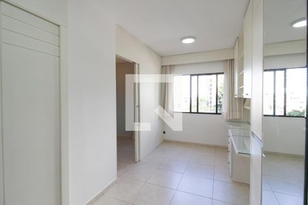 Sala de apartamento para alugar com 1 quarto, 33m² em Vila Nova Conceição, São Paulo