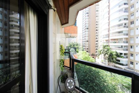 Varanda do Quarto de apartamento para alugar com 1 quarto, 33m² em Vila Nova Conceição, São Paulo