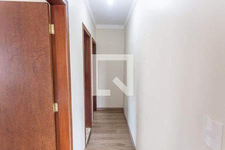 Corredor de apartamento à venda com 2 quartos, 61m² em Nova Floresta, Belo Horizonte