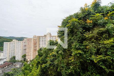 Quarto de apartamento à venda com 3 quartos, 70m² em Santa Rosa, Niterói