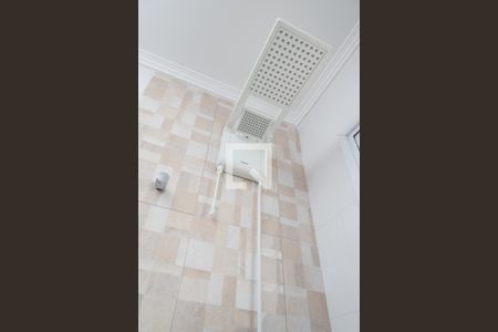 Casa de condomínio à venda com 120m², 3 quartos e 2 vagasBanheiro da suíte