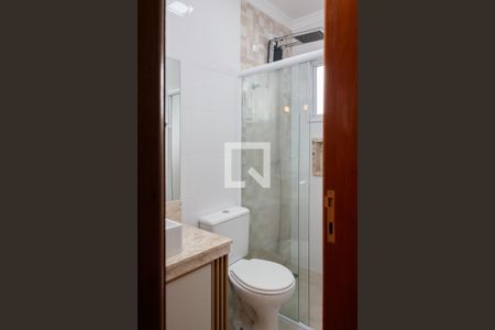 Casa de condomínio à venda com 120m², 3 quartos e 2 vagasBanheiro da suíte