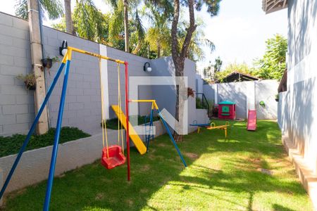 Casa de condomínio à venda com 150m², 2 quartos e 2 vagas Casa de condomínio à venda com 150m², 2 quartos e 2 vagasÁrea comum - Playground