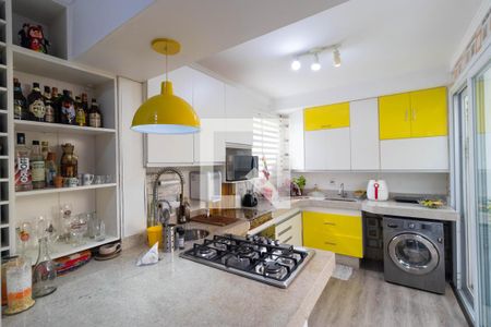 Casa de condomínio à venda com 150m², 2 quartos e 2 vagas Casa de condomínio à venda com 150m², 2 quartos e 2 vagasCozinha