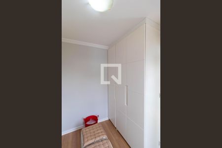 Casa de condomínio à venda com 150m², 2 quartos e 2 vagas Casa de condomínio à venda com 150m², 2 quartos e 2 vagasCloset da Suíte