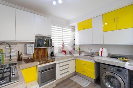 Casa de condomínio à venda com 150m², 2 quartos e 2 vagas Casa de condomínio à venda com 150m², 2 quartos e 2 vagasCozinha