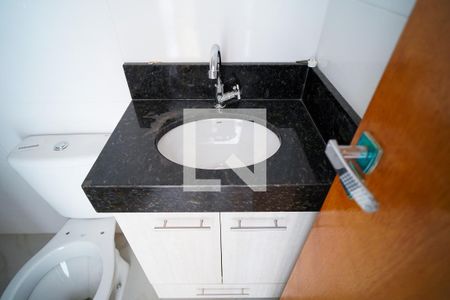 Apartamento para alugar com 59m², 2 quartos e 1 vaga Apartamento para alugar com 59m², 2 quartos e 1 vagaBanheiro