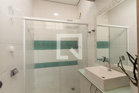 Banheiro de casa para alugar com 2 quartos, 100m² em Vila Nova Conceição, São Paulo