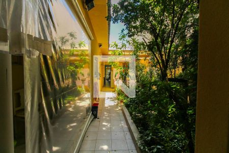 Casa à venda com 300m², 4 quartos e 2 vagasÁrea Externa