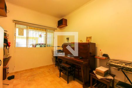 Casa à venda com 300m², 4 quartos e 2 vagasQuarto 4