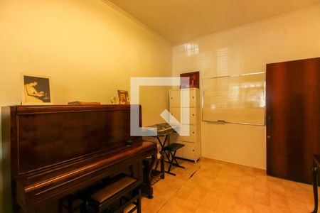 Casa à venda com 300m², 4 quartos e 2 vagasQuarto 4